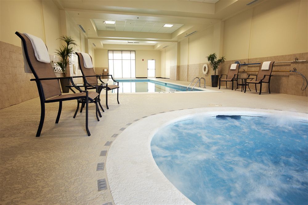 Holiday Inn Indianapolis North-Carmel By Ihg Exterior photo